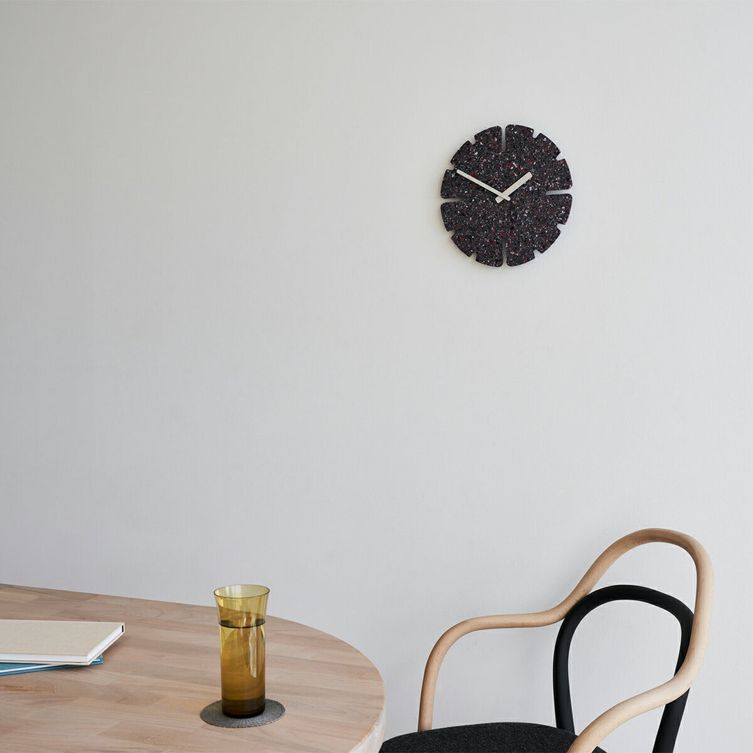 タカタレムノス 掛け時計 デザインオブジェクト パネコ クロック ストーン ミドル スリット丸 クオーツ 電池式 五十嵐 久枝 HIL22-11AMID