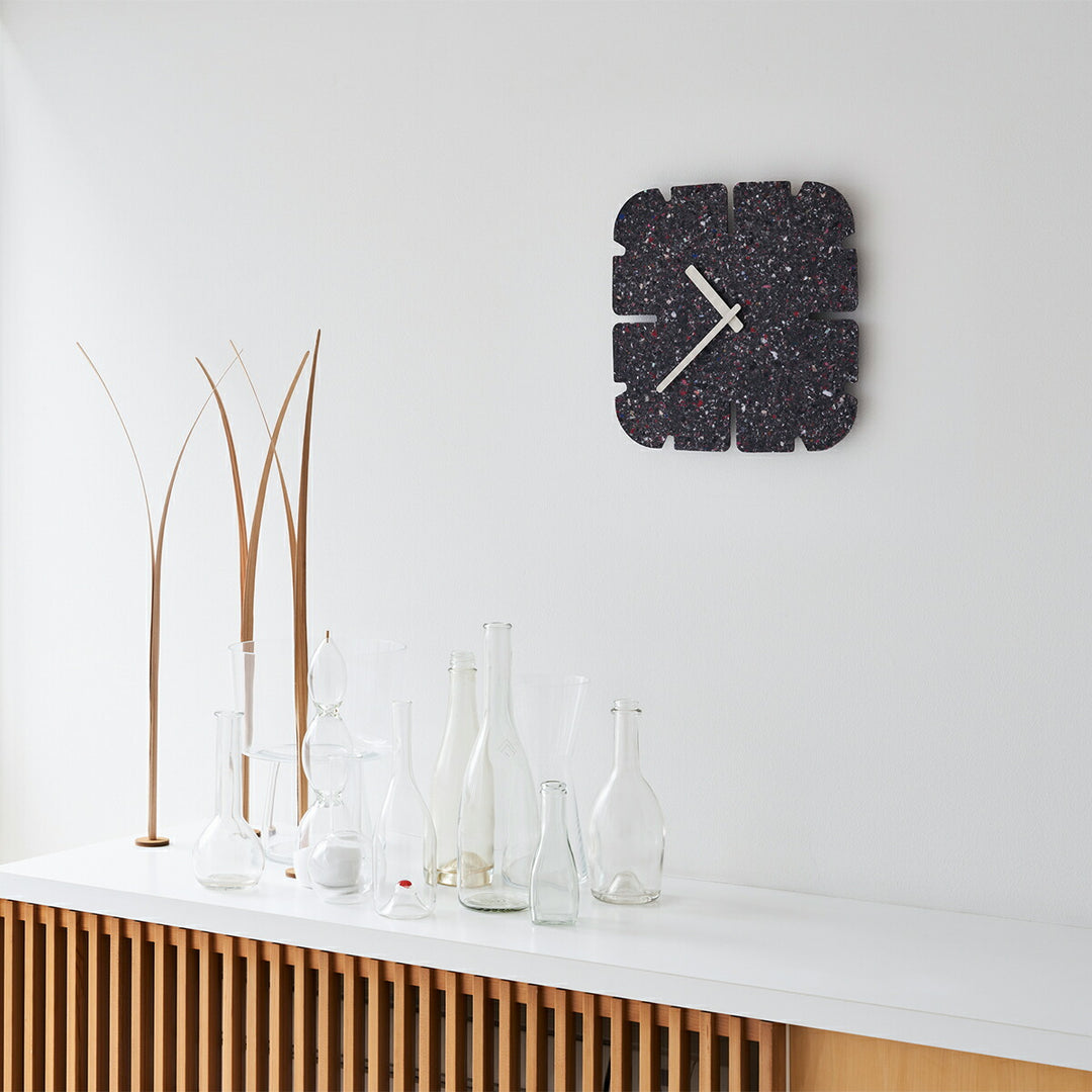 タカタレムノス 掛け時計 デザインオブジェクト パネコ クロック ストーン ミドル スリット四角 クオーツ 電池式 五十嵐 久枝 HIL22-11BMID