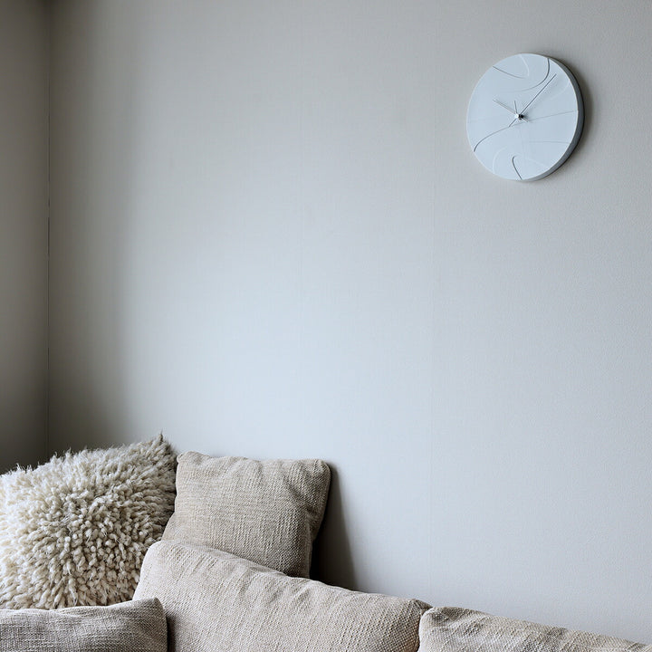 タカタレムノス 掛け時計 デザインオブジェクト ジュピター クオーツ 電池式 磁器 スイープセコンド 橋田 規子 HN23-02