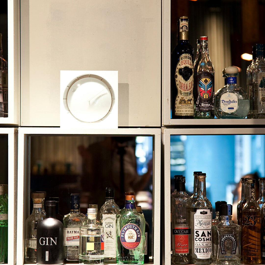 タカタレムノス 掛け時計 デザインオブジェクト ホーラ ホワイト クオーツ 電池式 川崎 和男 HOLAWH