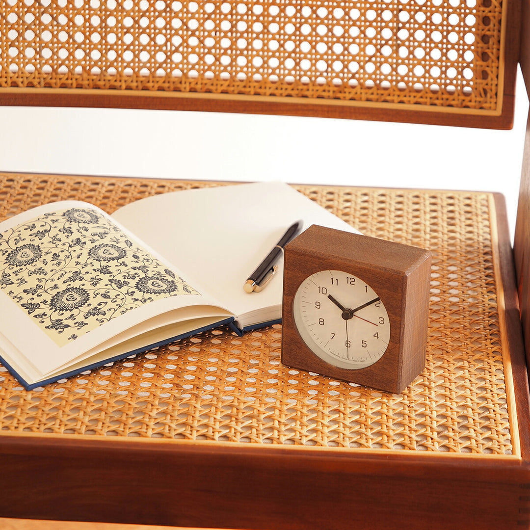 タカタレムノス 置き時計 プレイン ツミキ アラーム クオーツ 電池式 ブラウン JH17-04BW