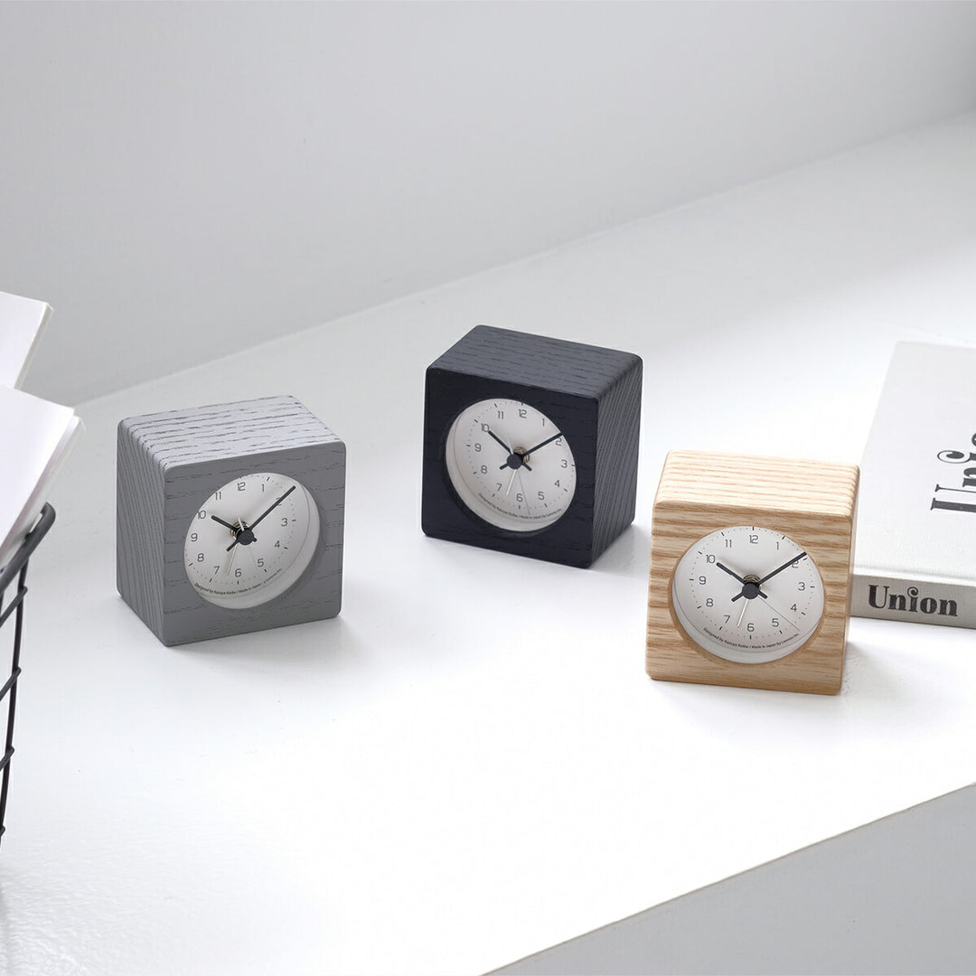 タカタレムノス 置き時計 デザインオブジェクト ニュート アラーム クロック ナチュラル クオーツ 電池式 スイープセコンド 小池 和也 KK24-09NT