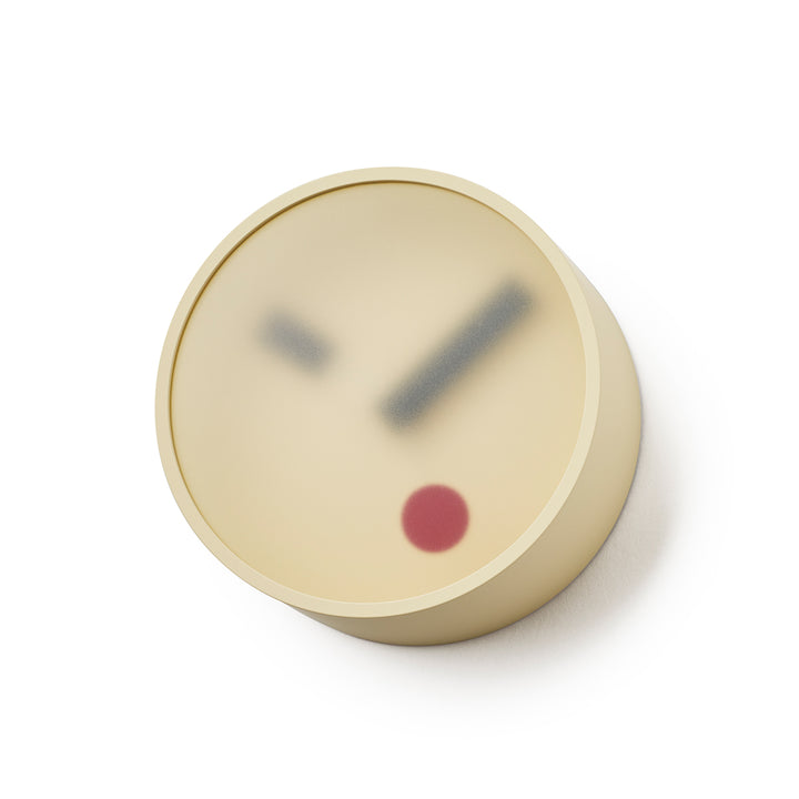 タカタレムノス 掛け時計 デザインオブジェクト ケハイ 木・土壁 クオーツ 電池式 イエロー スイープセコンド 小泉 誠 KM22-01YE