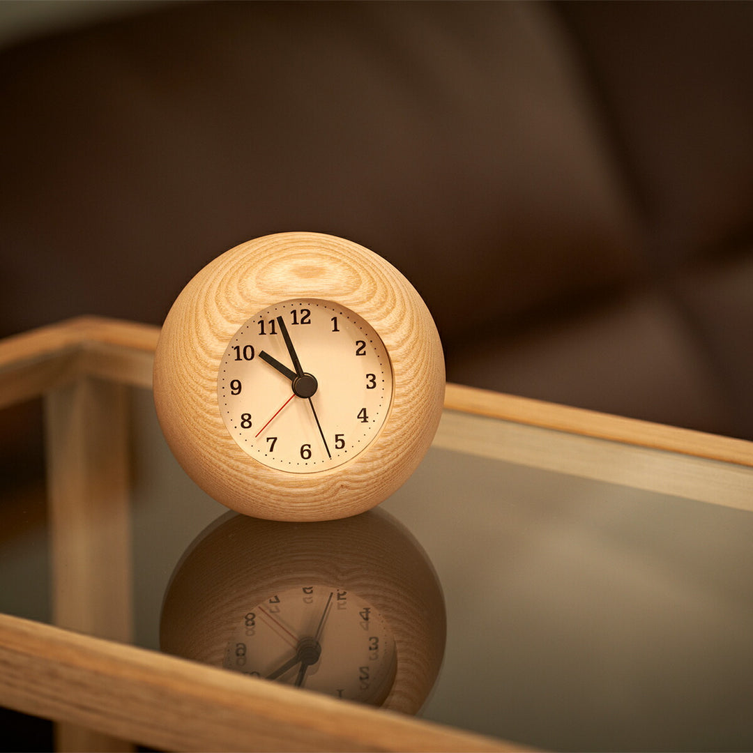 タカタレムノス 置き時計 カーサ レスト アラーム クオーツ 電池式 ナチュラル ステップセコンド LA13-12NT