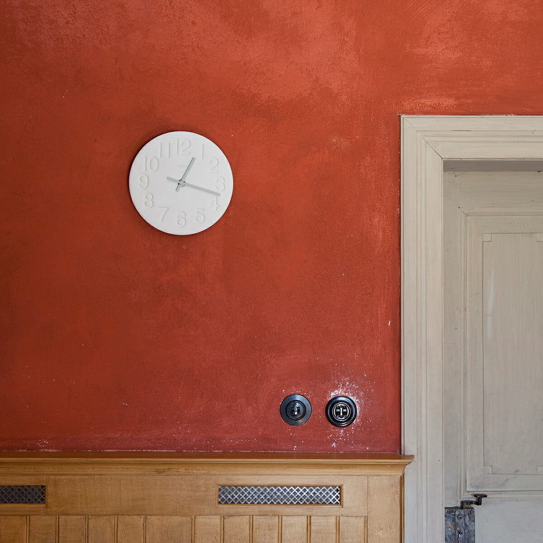 タカタレムノス 掛け時計 カーサ 珪藻土の時計 クオーツ 電池式 ホワイト 奈良 雄一 LC11-08WH