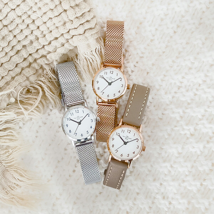 ザ・クロックハウス ナチュラルカジュアル ティーカップ ラテホワイト LNC1001-WH9B レディース 腕時計 ソーラー 3針 グレージュ 革ベルト