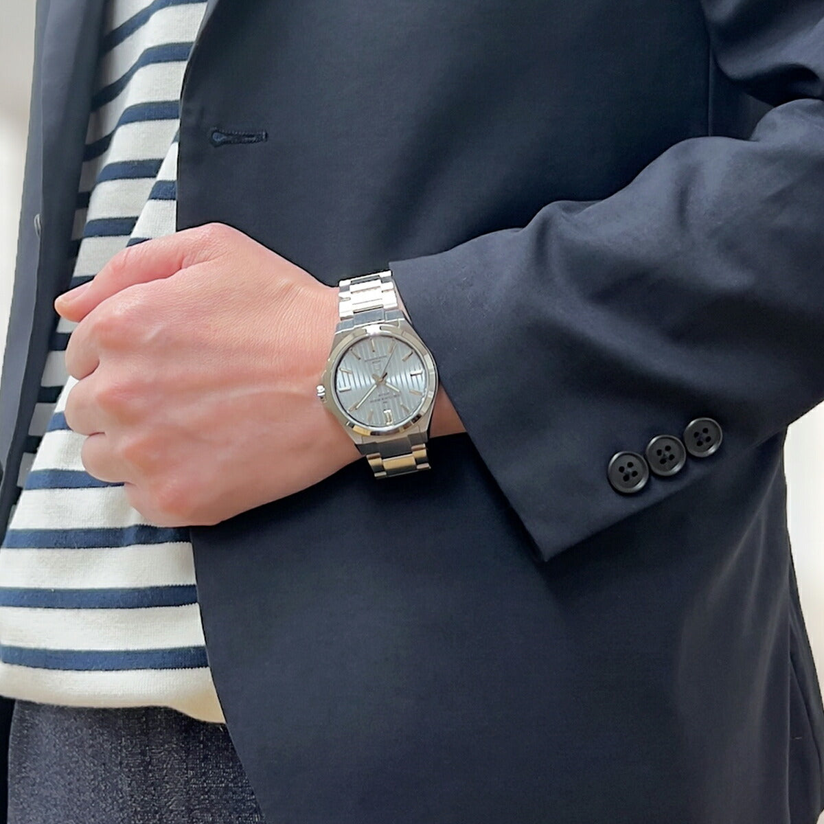 腕時計腕時計腕時計腕時計420台まとめて売る ザ・クロックハウス エッジ ソーラー 3針 ストライプ アイスブルー