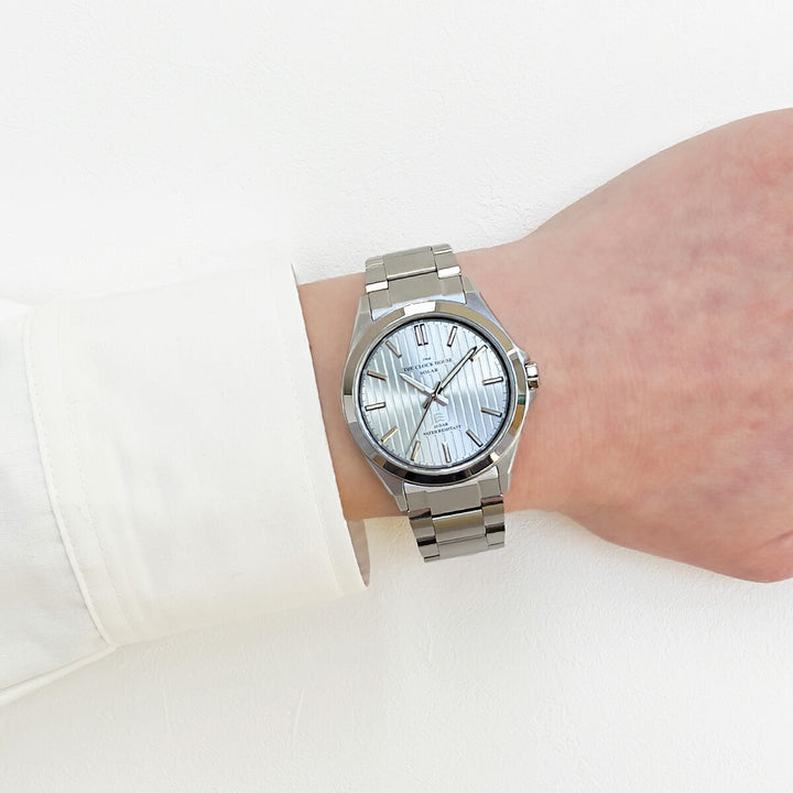 ザ・クロックハウス エッジ ソーラー 3針 ストライプ アイスブルー MBC1009-BL1A メンズ ビジネス カジュアル