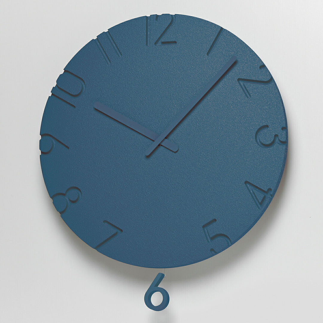 タカタレムノス 掛け時計 デザインオブジェクト カーヴド スウィング カラード 振り子時計 クオーツ 電池式 ブルー 寺田尚樹 NTL24-17BL