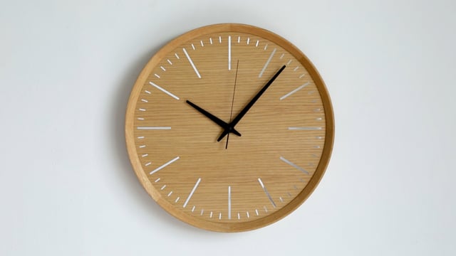 タカタレムノス 掛け時計 デザインオブジェクト フラクト クオーツ 電池式 ブラック スイープセコンド 北川 大輔 DFI21-07BK
