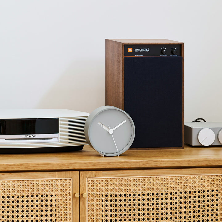 タカタレムノス 掛け時計 デザインオブジェクト エクストラノーマル クロック クオーツ 電池式 掛置兼用 グレー ロス・ミクブライド RM24-07GY