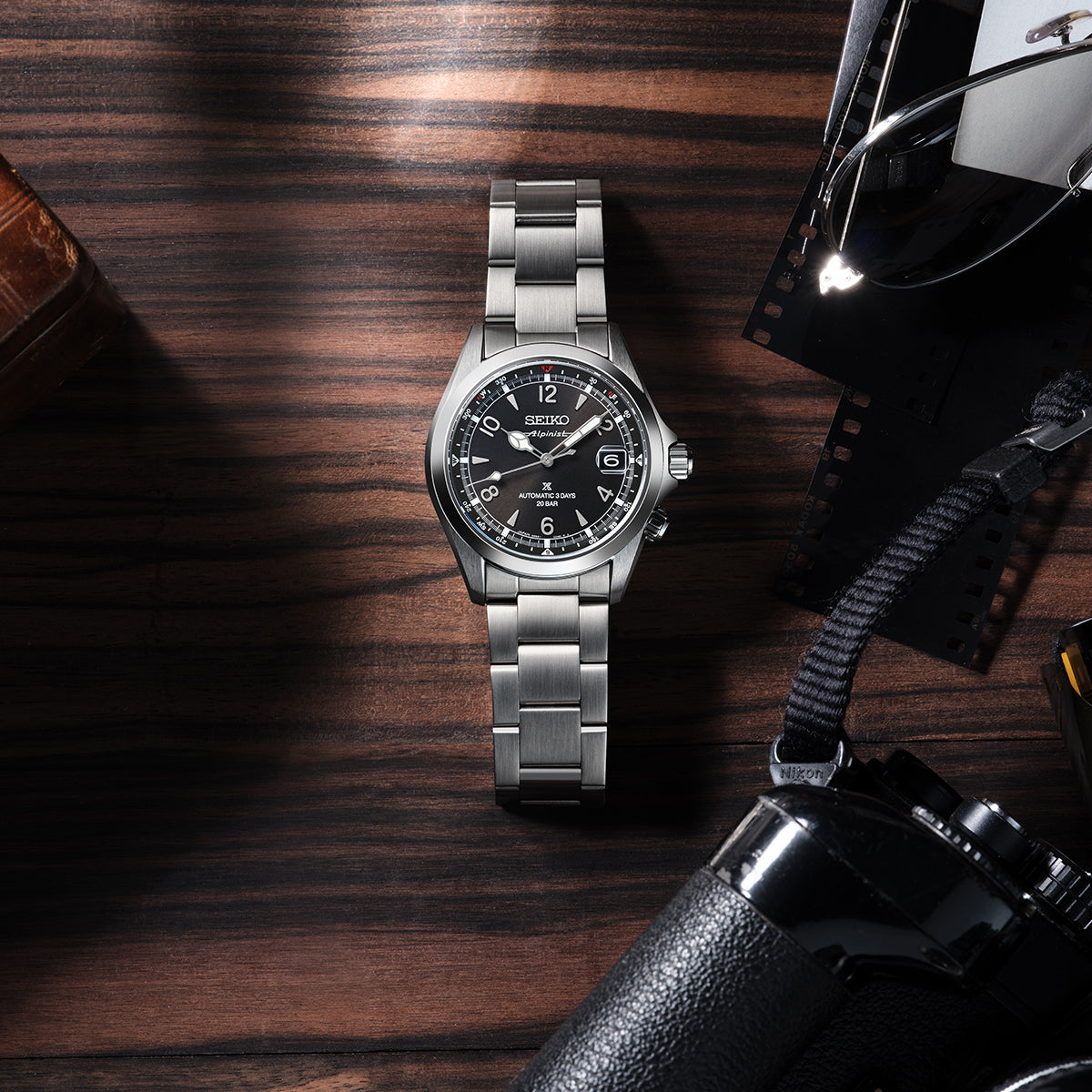 SEIKO クラシック置時計 シルバー/ブラック ジャンク PROSPEX 豪華おまけ有！ セイコー プロスペックス ダイバー コア