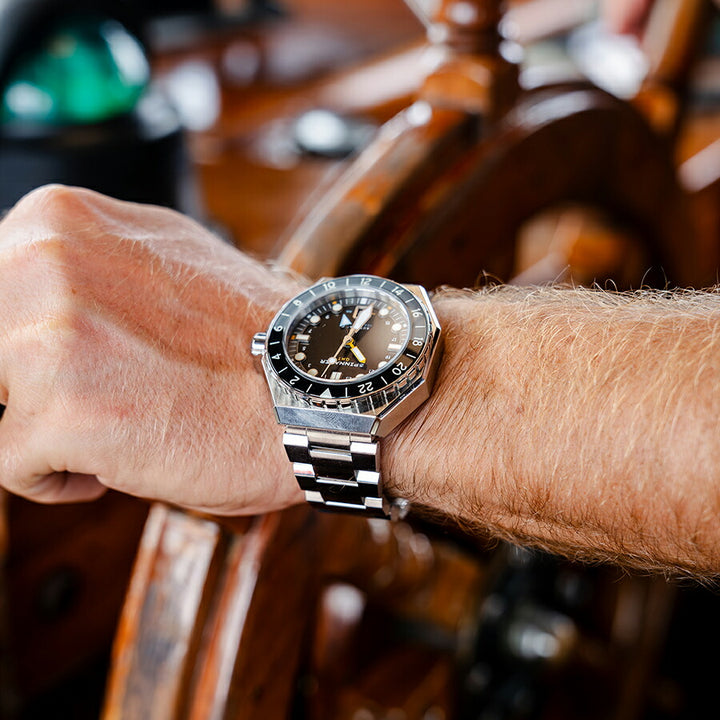 スピニカー DUMAS デュマ GMT SP-5119-11 メンズ 機械式 自動巻き 30気圧防水 蓄光 ブラックダイヤル 替えバント付き