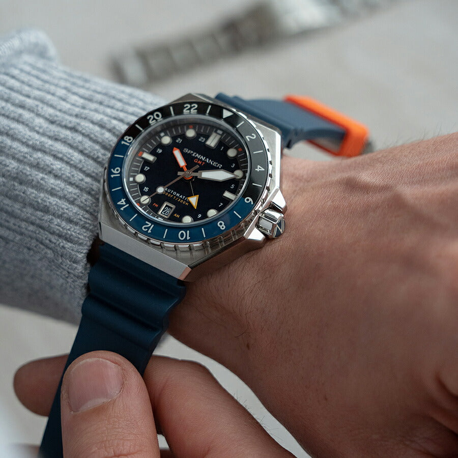スピニカー DUMAS デュマ GMT SP-5119-22 メンズ 機械式 自動巻き 30気圧防水 蓄光 ネイビーダイヤル 替えバント付き