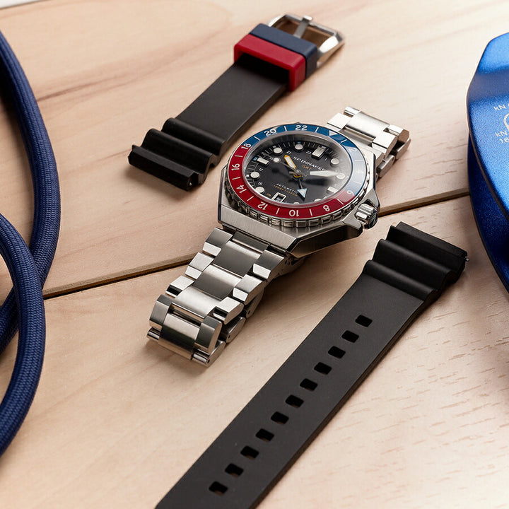 スピニカー DUMAS デュマ GMT SP-5119-44 メンズ 機械式 自動巻き 30気圧防水 蓄光 ブラックダイヤル 替えバント付き