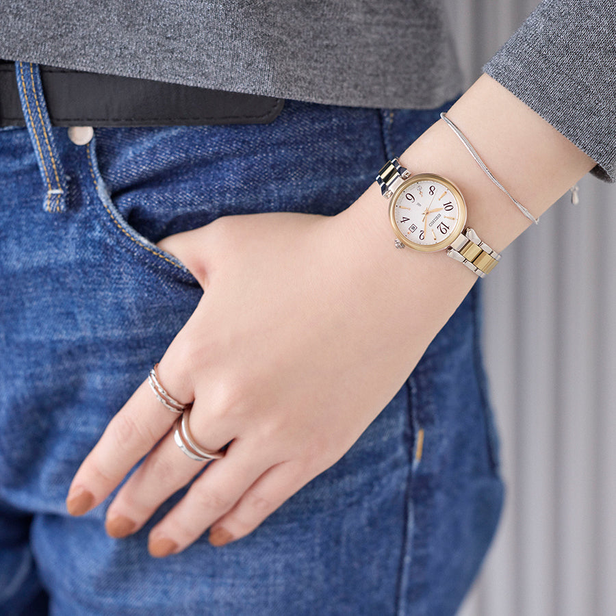 【SSQW037】SEIKO セイコー 時計 ルキア 1Pダイヤモンド☆極美品☆ LUKIA SEIKO セイコー ルキア SSQW037 ソーラー電波時計 レディ