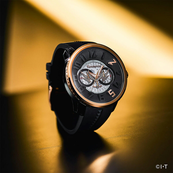 テンデンス 仮面ライダーアギト 25周年記念 コラボレーション 限定モデル TG046015 メンズ 腕時計 クオーツ 電池式 クロノグラフ シリコンバンド
