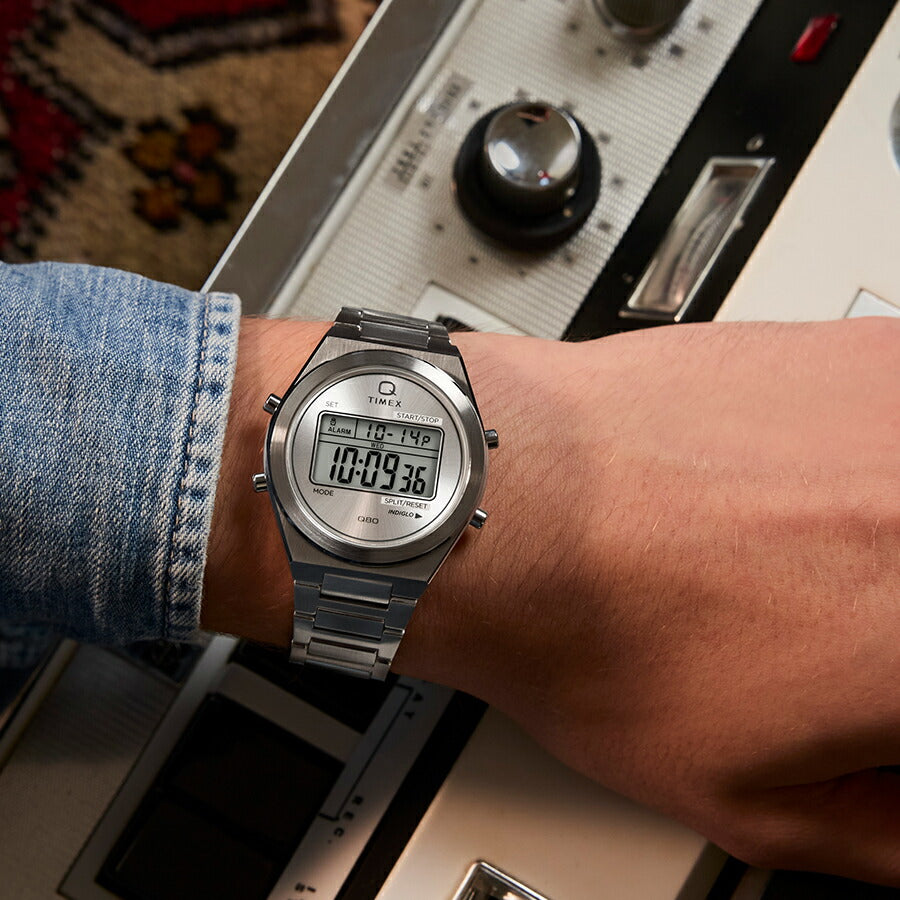タイメックス Q TIMEX Q80 コンチネンタル TW2Y09800 メンズ クオーツ 電池式 デジタル シルバー