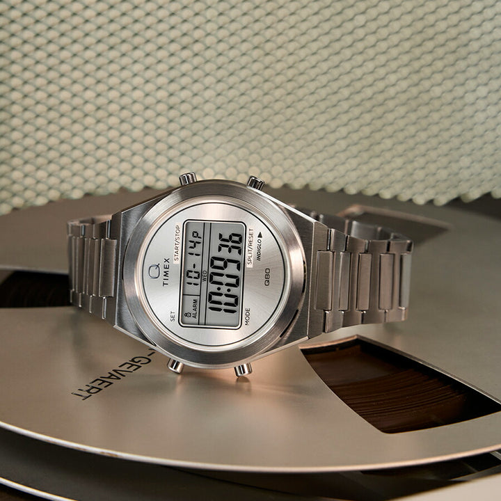 タイメックス Q TIMEX Q80 コンチネンタル TW2Y09800 メンズ クオーツ 電池式 デジタル シルバー