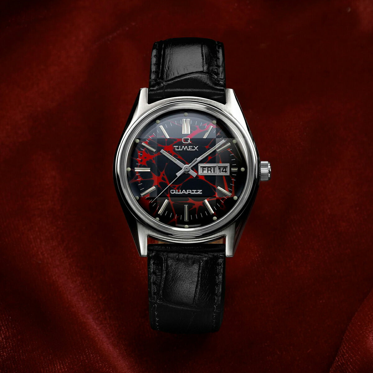 5月22日発売》タイメックス Q Timex レッドベガ 1978 復刻モデル