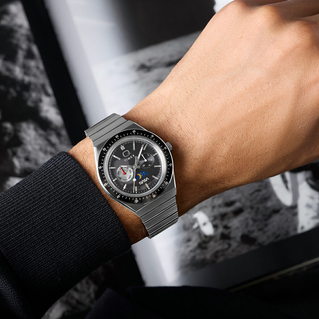 【新品未使用】Q TIMEX 腕時計 TW2V72100VK TIMEX（タイメックス） 腕時計 Q Timex 1972 ”Time Machine” 腕時計 TX