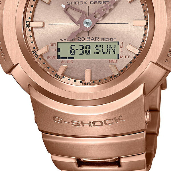 他にもGSHOCK出品中新品　腕時計 ジーショック フルメタル  AWM-500GD-4AJF　ゴールド