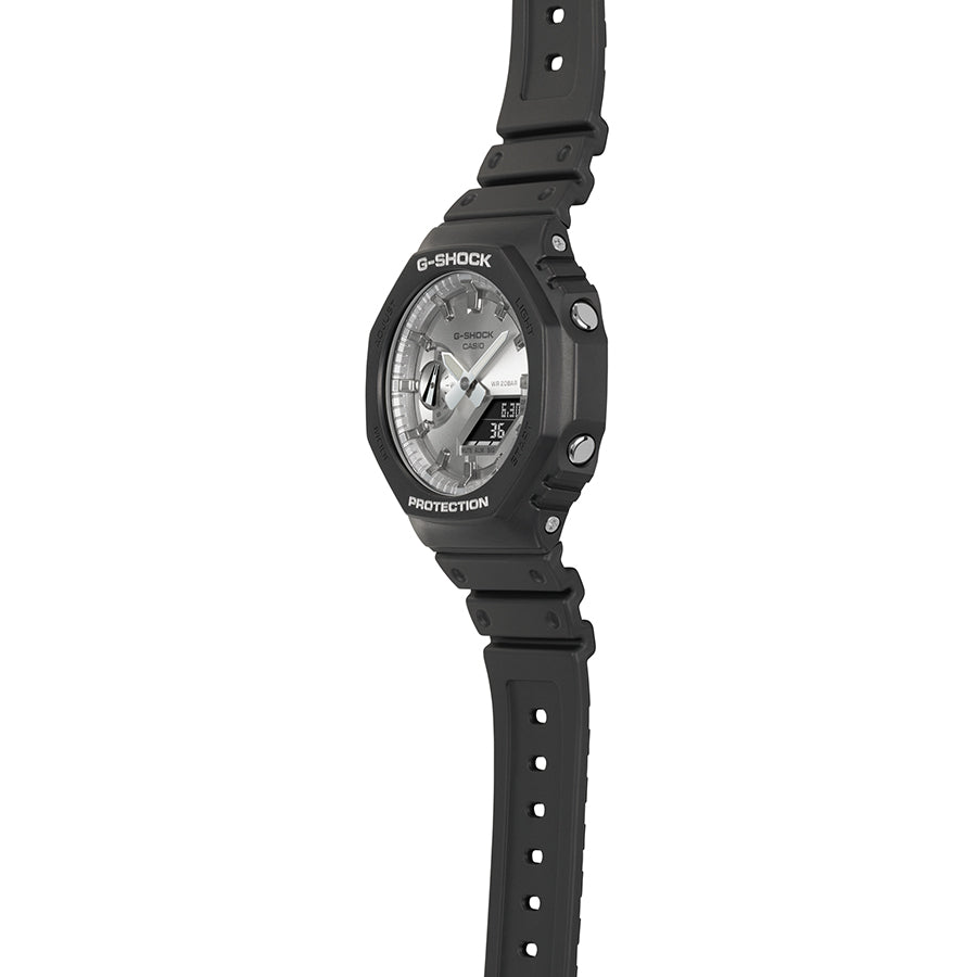 G-SHOCK メタリックダイヤル シルバー GA-2100SB-1AJF メンズ 電池式