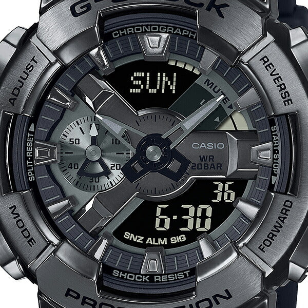 G-SHOCK メタルカバード ブラックアウト GM-110BB-1AJF メンズ 腕時計 電池式 アナデジ ビッグケース メタルベゼル 反転液晶 国内正規品 カシオ