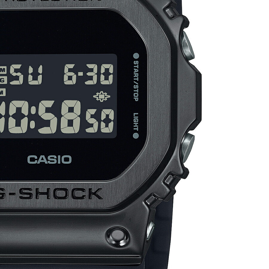 G-SHOCK メタルカバード GM-5600UB-1JF メンズ 電池式 デジタル