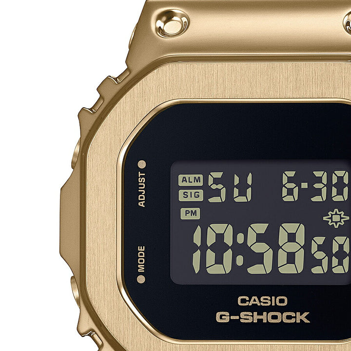 G-SHOCK ミッドサイズ メタルカバード 5600 GM-S5600UGB-1JF メンズ レディース 腕時計 電池式 デジタル スクエア ゴールド 反転液晶 国内正規品 カシオ