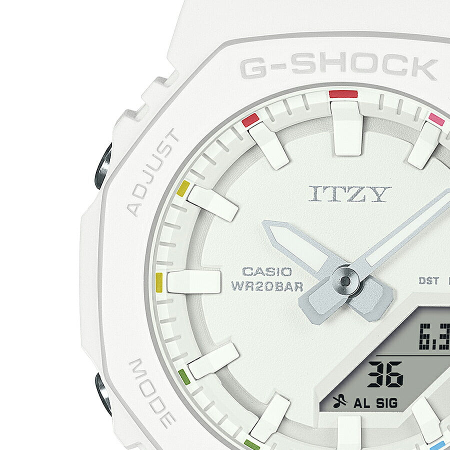 G-SHOCK コンパクトサイズ ITZY コラボレーションモデル GMA-P2100IT-7AJR レディース 腕時計 電池式 アナデジ オクタゴン ホワイト 樹脂バンド 国内正規品 カシオ カシオーク