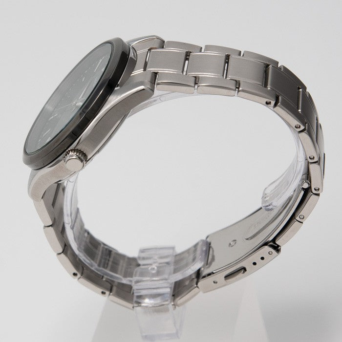 ザ・クロックハウス ビジネスカジュアル ソーラー MBC1005-GY1A メンズ 腕時計 メタルベルト グレー デイデイト 10気圧防水 雑誌掲載