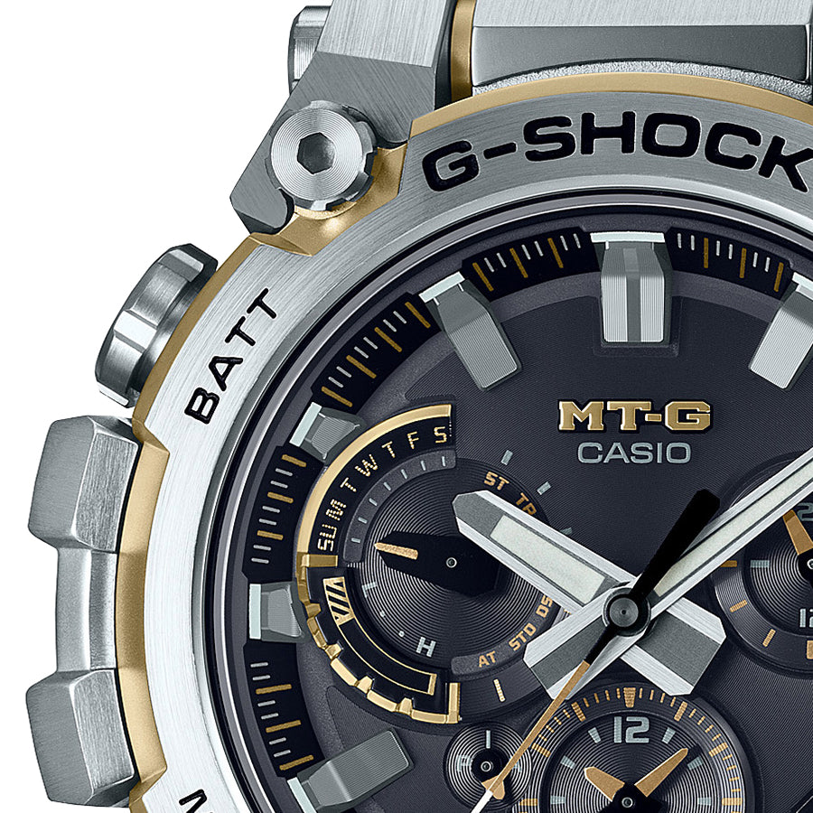 G-SHOCK MT-G MTG-B3000シリーズ MTG-B3000D-1A9JF メンズ 腕時計 電波ソーラー Bluetooth アナログ シルバー ゴールドアクセント 国内正規品 カシオ