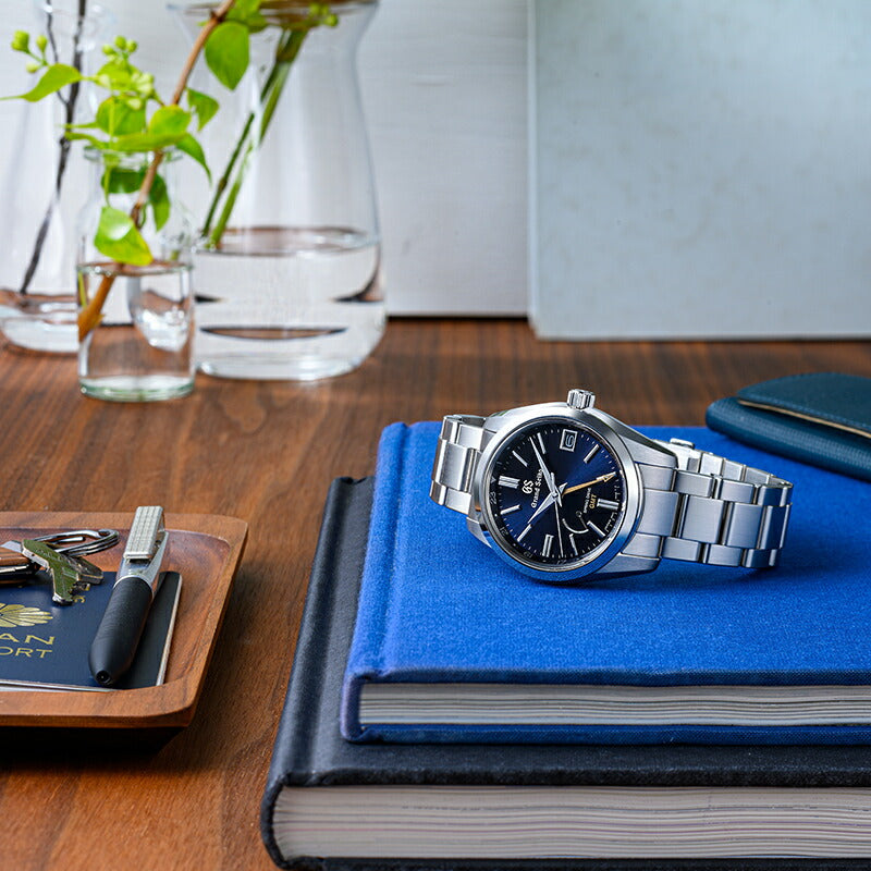 グランドセイコー スプリングドライブ 9R GMTモデル SBGE281 メンズ 腕時計 型打ち模様ダイヤル ミッドナイトブルー 9R66